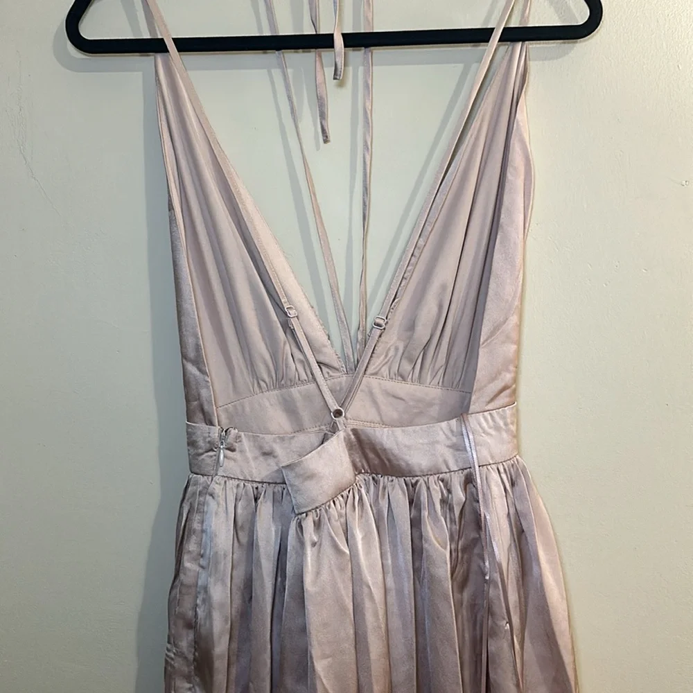 Miss Avenue Dress - Picture 3 of 6